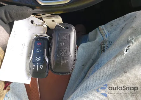 2015 Ford Edge Titanium z USA, uszkodzony, nr VIN 2FMPK4K94FBB25730